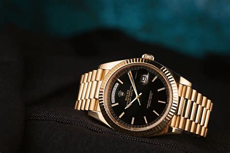 how long does it take rolex to make a watch